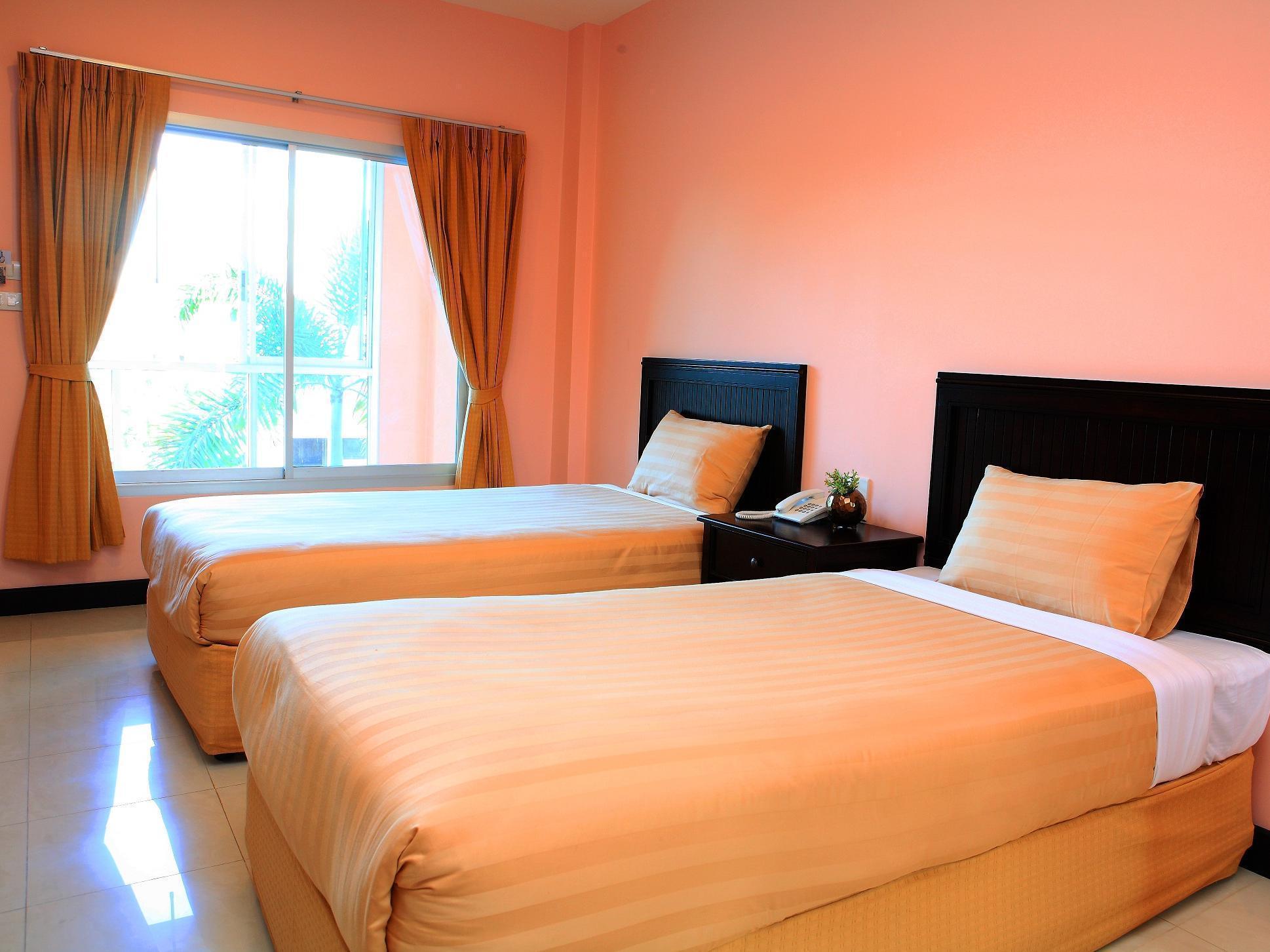 The Victory Hotel Ban Muang Daeng Exterior photo